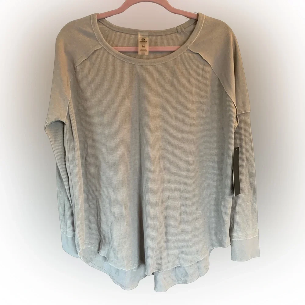 NWT Mono B Taupe Waffle Knit Long Sleeve M - Picture 1 of 3